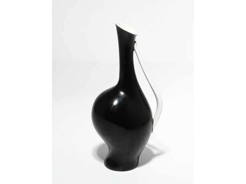 черный графин. кувшин черное стекло. декантер wine, 2,4 л. кувшин черный. кувшин для воды черный.