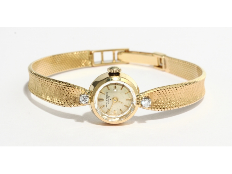 Женские золотые наручные часы с двумя бриллиантами. Baume & Mercier. - SilverRoom.ru